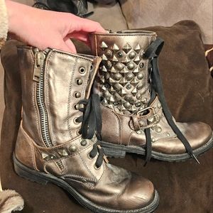 Ash Ryanna Metallic Studded Biker Boots size 39 EU 9 US